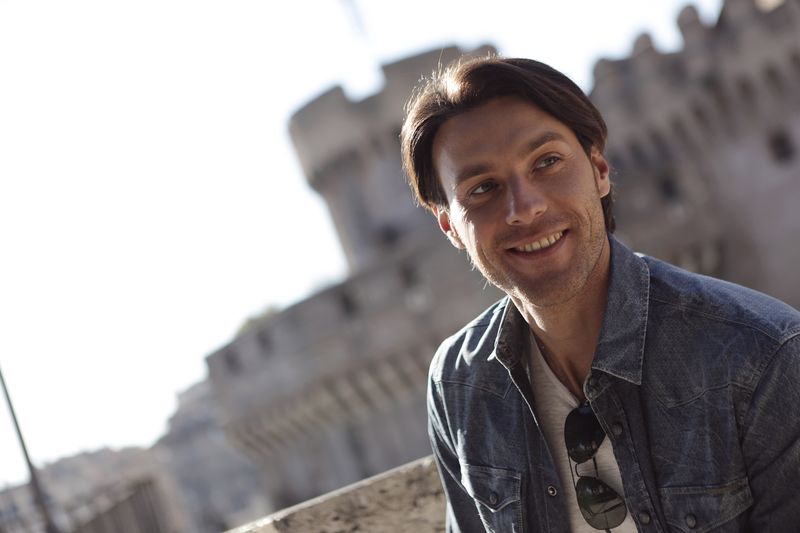 Carlos M., Sports Event Host